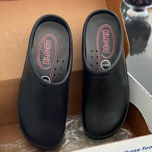 Klogs Men's Classic Black Slip-Ons